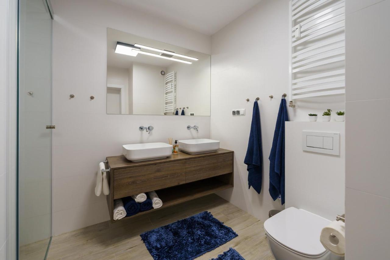 Apartamenty Lighthouse - Kasprowicza 100 Kołobrzeg Esterno foto